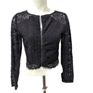 Hollister laced zip up shelled crop top with long sleeves, sz small